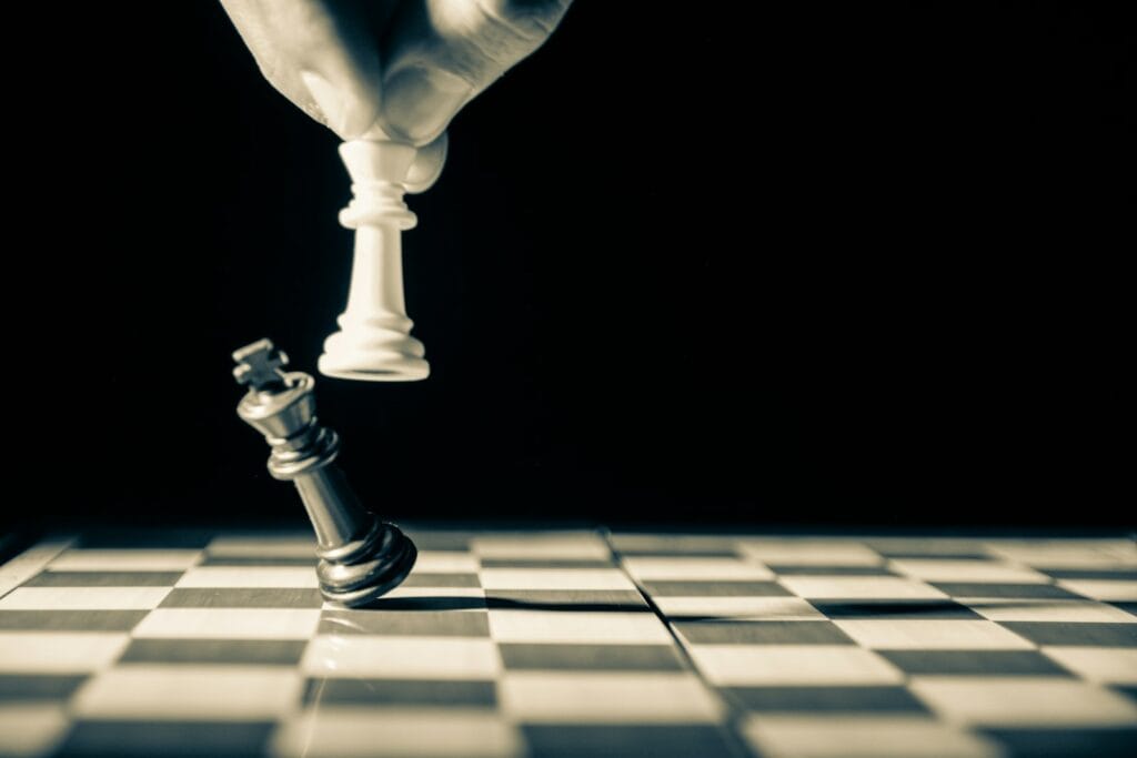 5 Everyday Risk Aversion Examples and How They Shape our Decisions